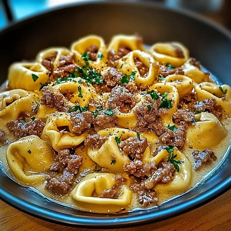 Viral Irresistible Cheesesteak Tortellini in Rich Provolone Sauce — One Bite